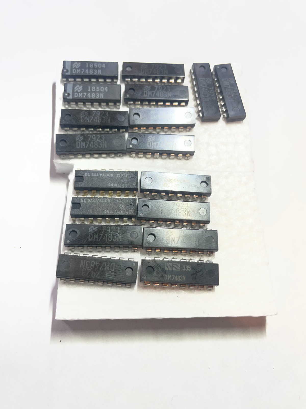 SN74LS83N  Mixed brands 14P DIP TTL IC  (18 PCS)