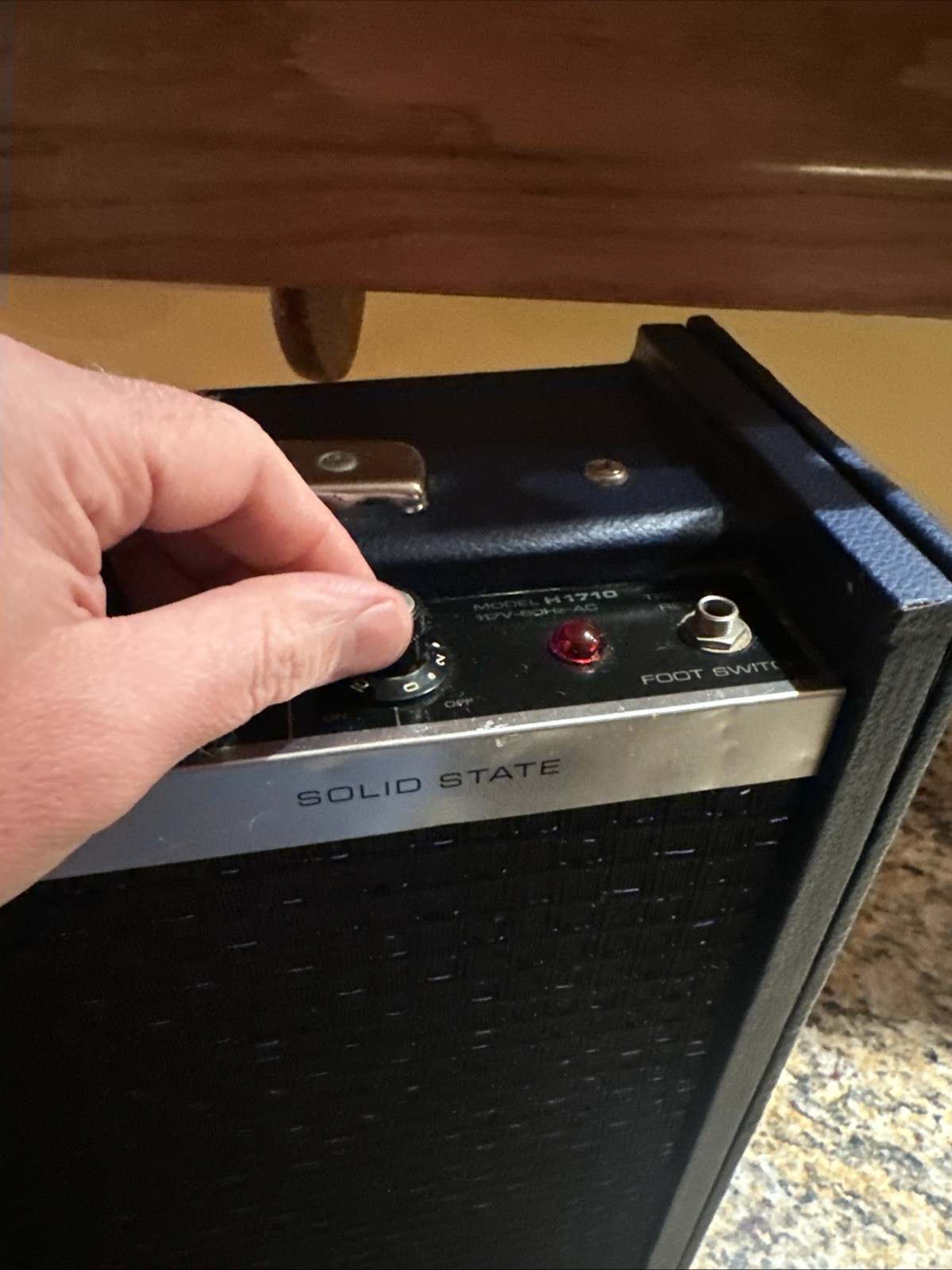 Harmony Solid State Guitar Amplifier Model H1710