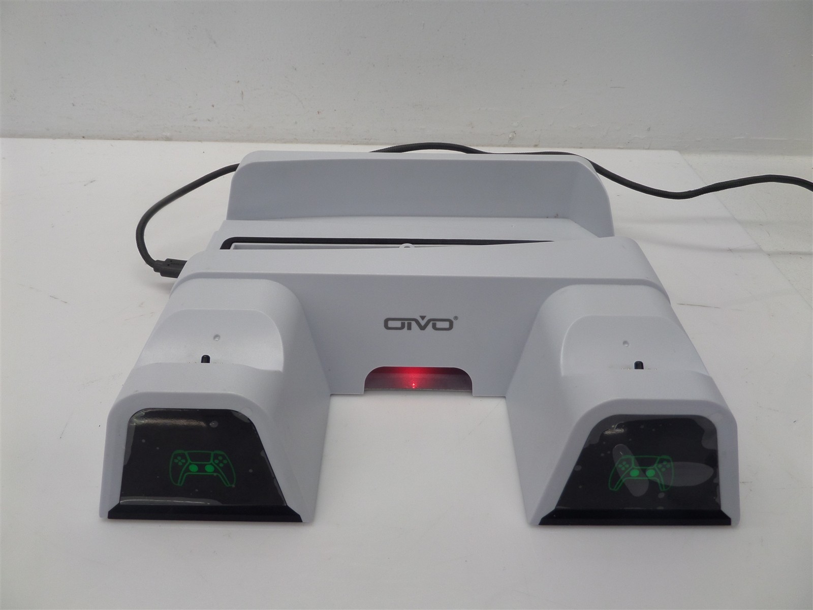 OIVO IV-P5235D Mutli-Function Cooling & Charging Stand For PlayStation 5 PS5