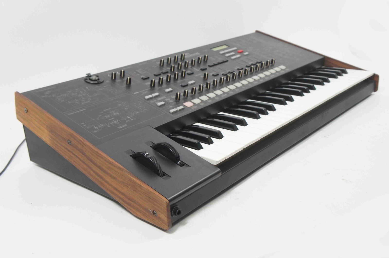 KORG MS2000B Analog Modeling Synthesizer MS-2000 Black w/ 100-240V PSU