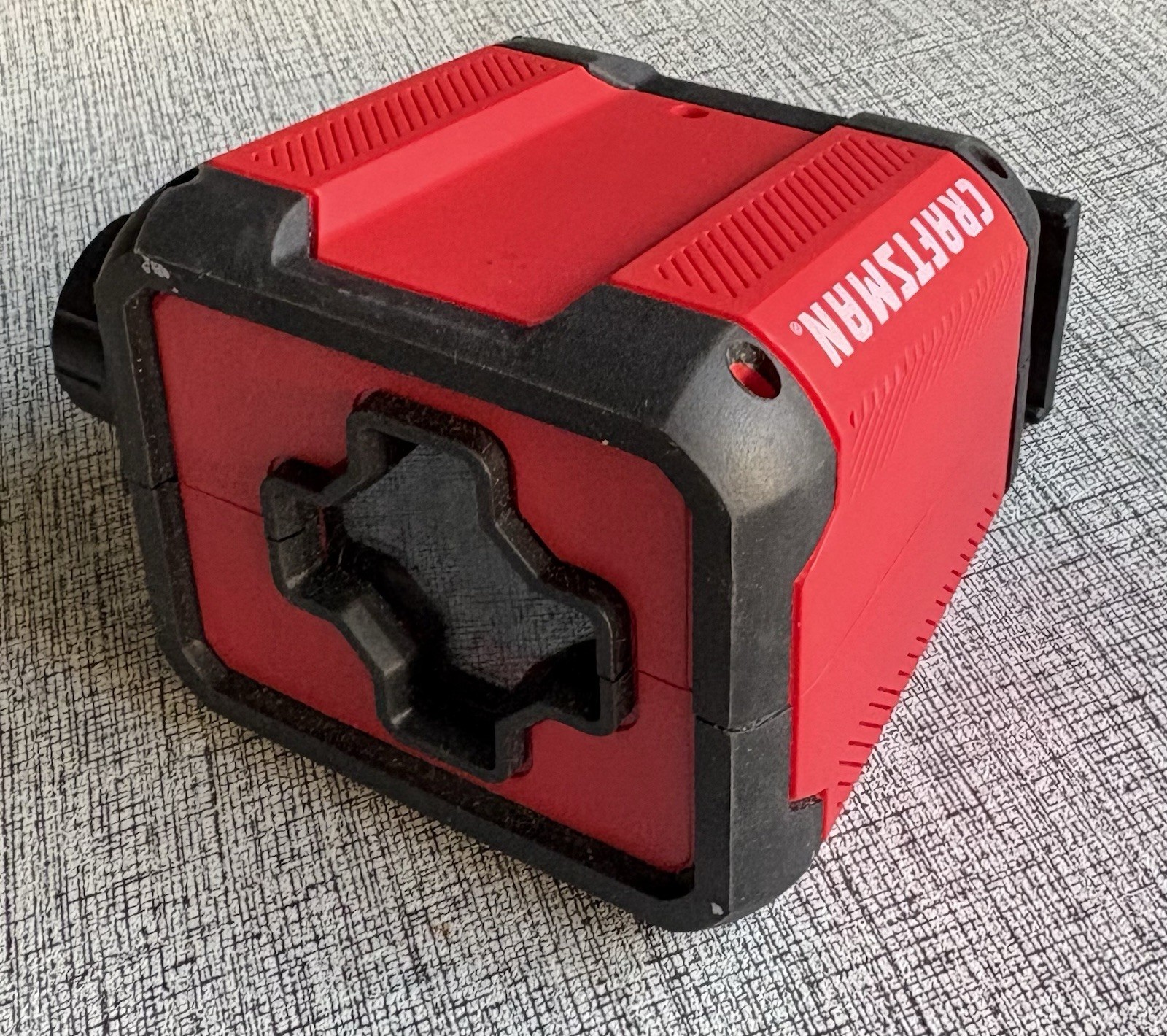 CRAFTSMAN CMHT77629 36-ft Self-Leveling Cross Line Laser Level Magnetic Mount