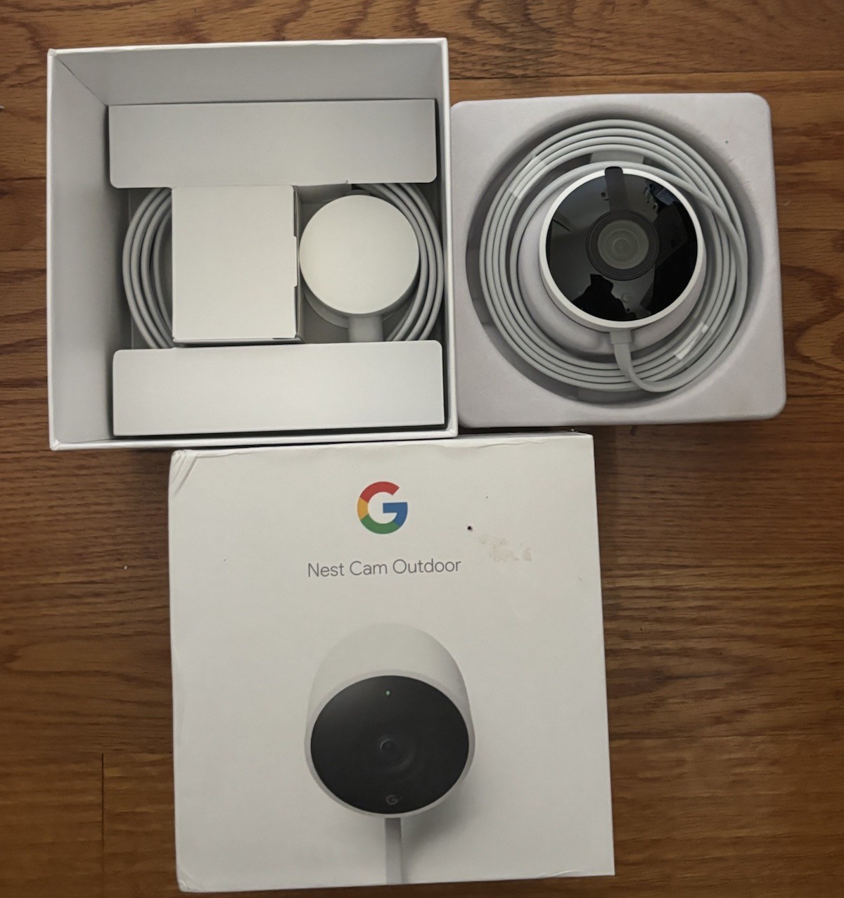 New Google Nest Cam Outdoor 1st Gen A0033 (NC2100ES) - Open Box !