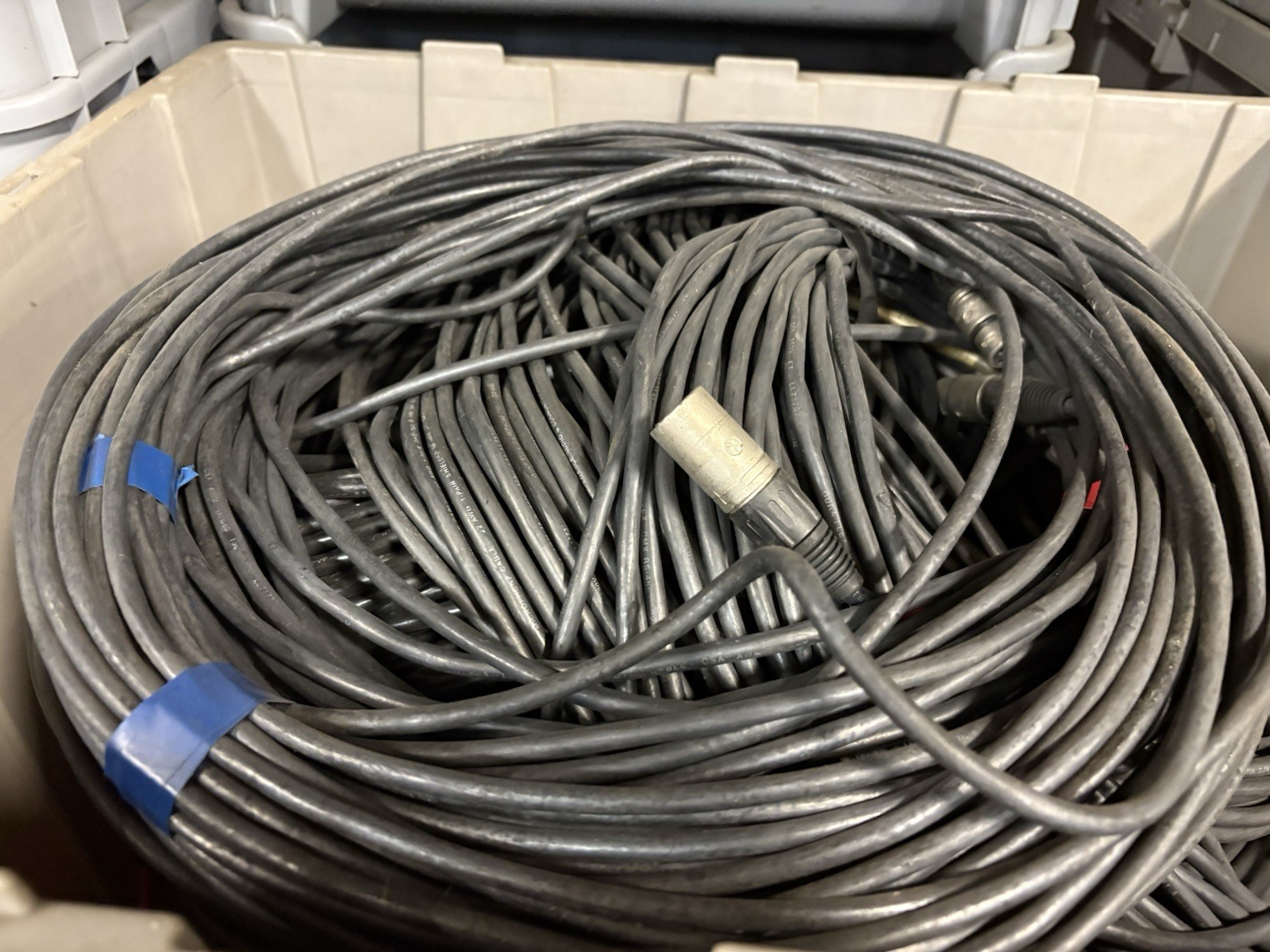Duraflex DMX 150V Low Voltage 3 Pin Computer Cable 100 ft