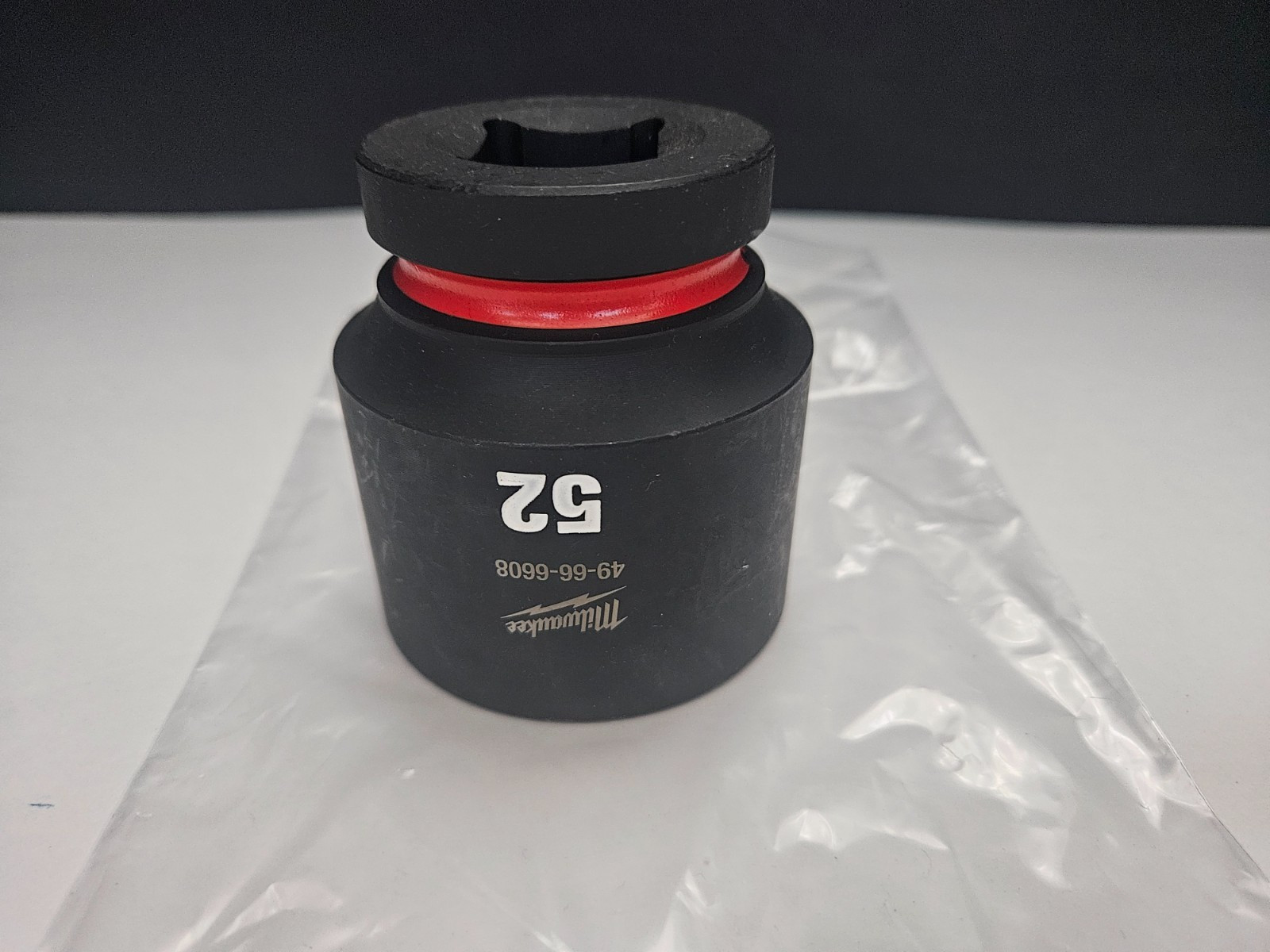 MILWAUKEE #49-66-6608 1" DRIVE 6 PT 52 MM METRIC IMPACT SOCKET (TL3073)