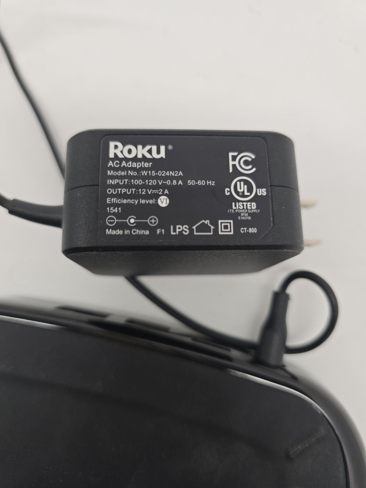 Roku 4 (Model 4400x) 4K UHD Streaming Player+Remote+Adapter (Used)