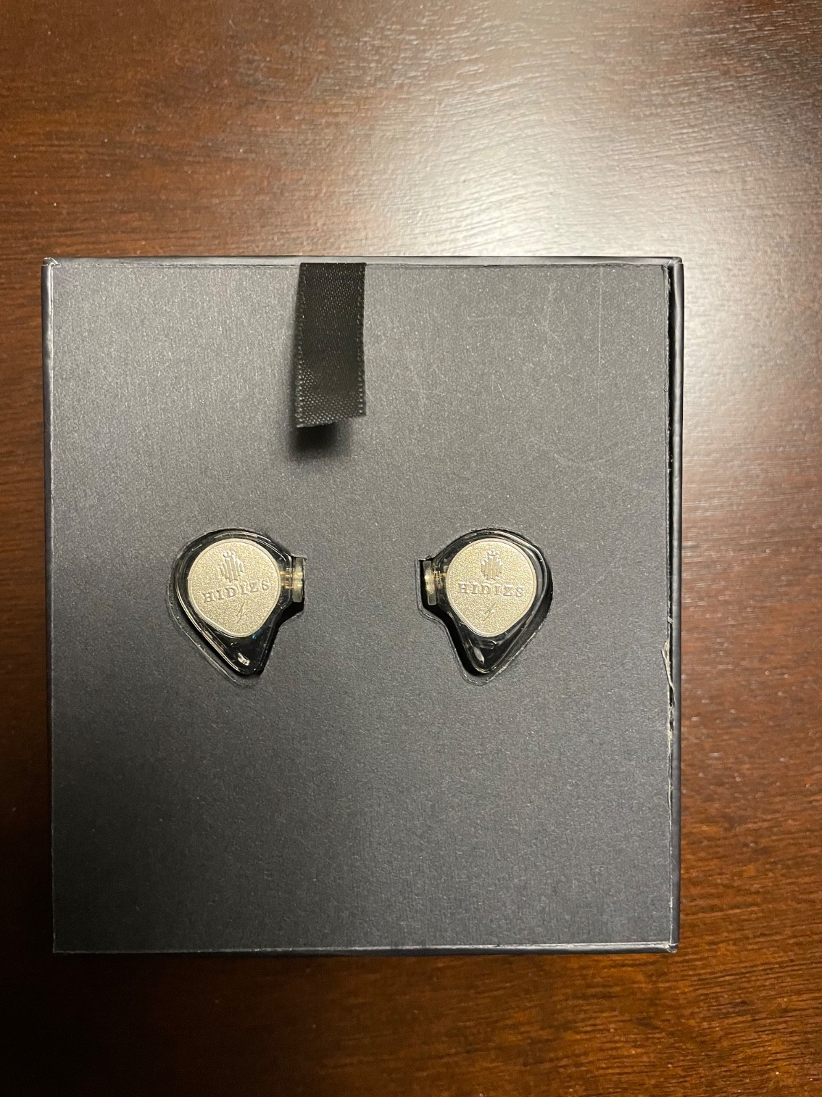 ear bud monitors