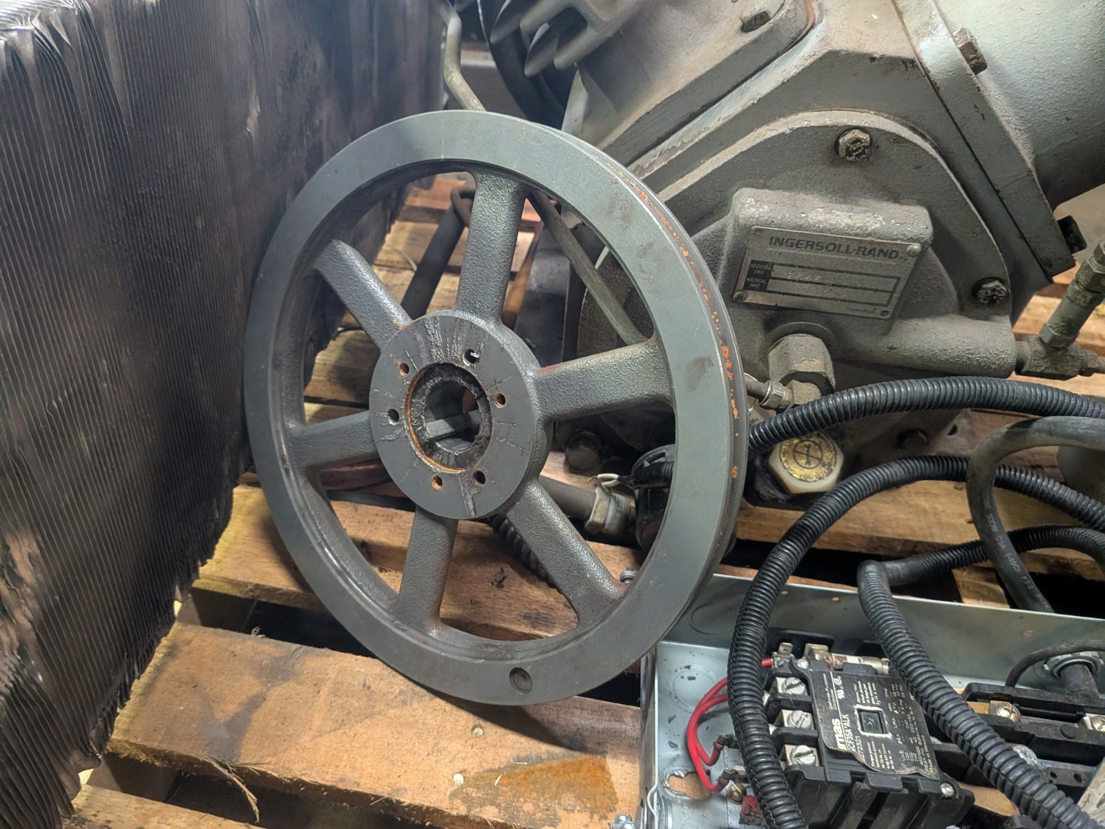 Ingersoll Rand 2545 Pump - Needs Rebuilt