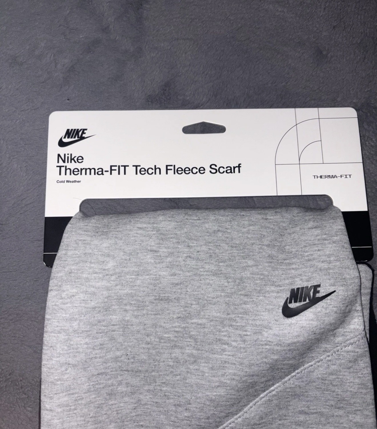Nike Unisex Therma-Fit Tech Fleece Winter Scarf Cold Weather Gray / Black OS