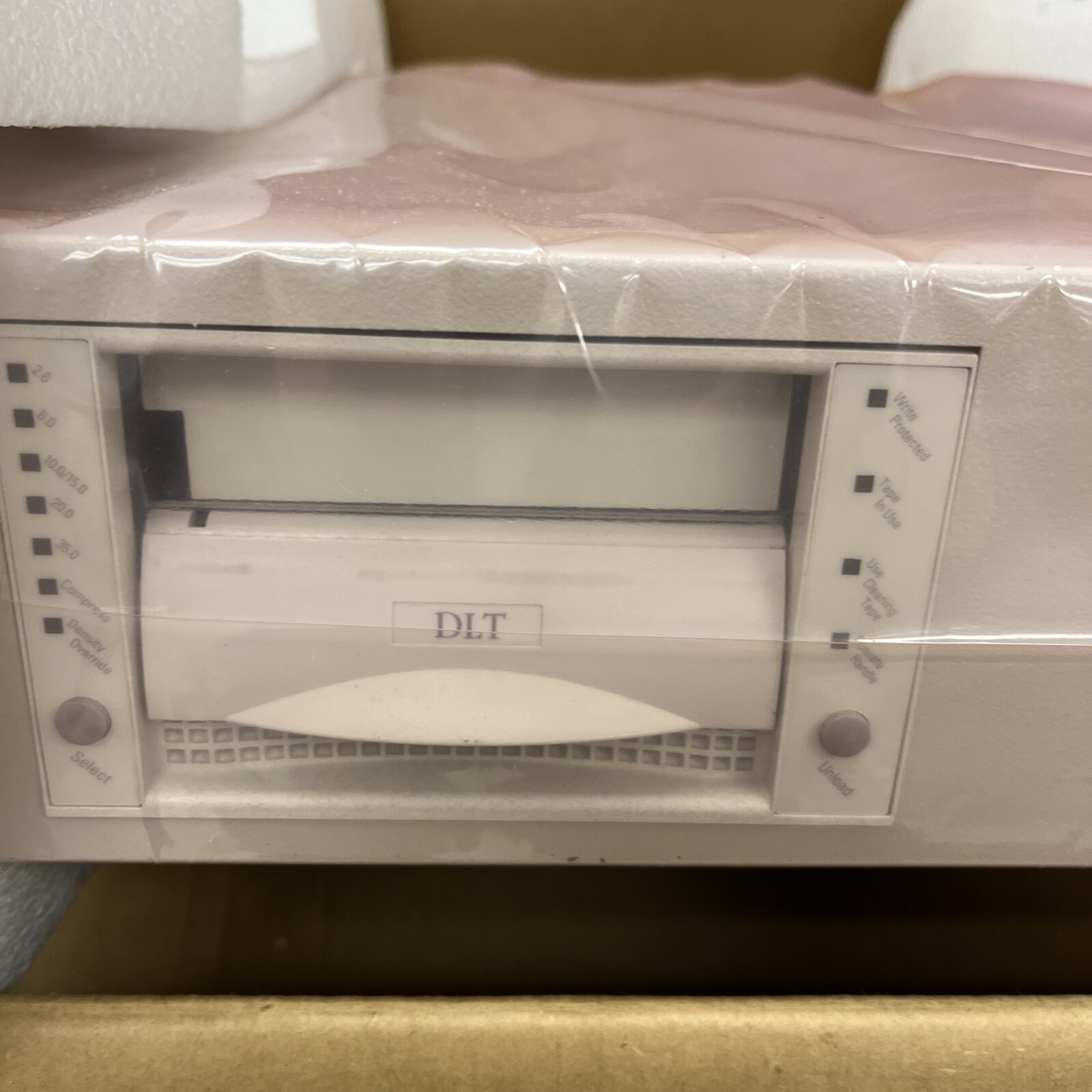 Mountain Gate DLT 7 DDT-D-360 Rack mounted Dual VHS backup System
