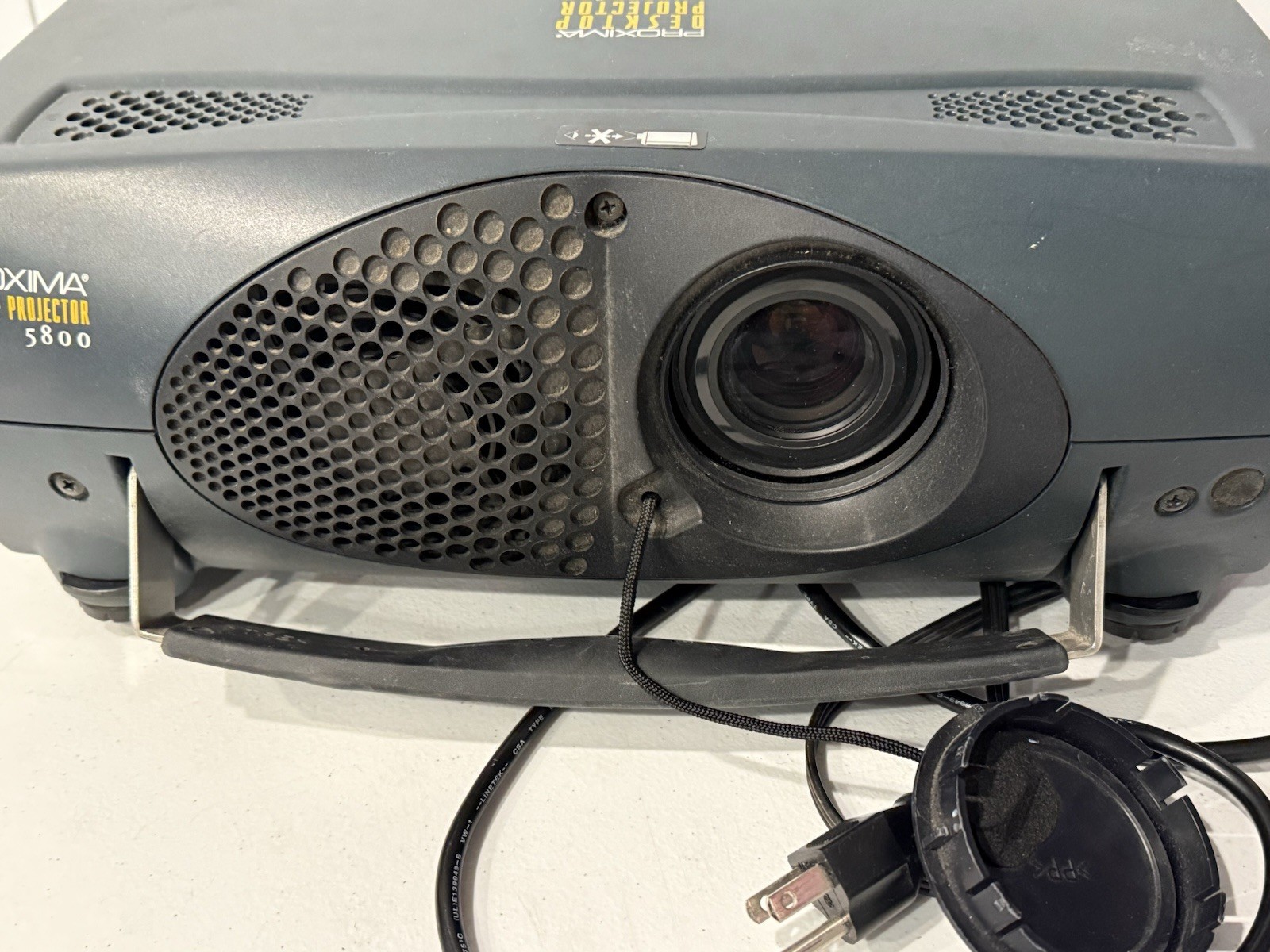 Proxima DP5800 Desktop Projector 5800 TESTED WORKS GREAT