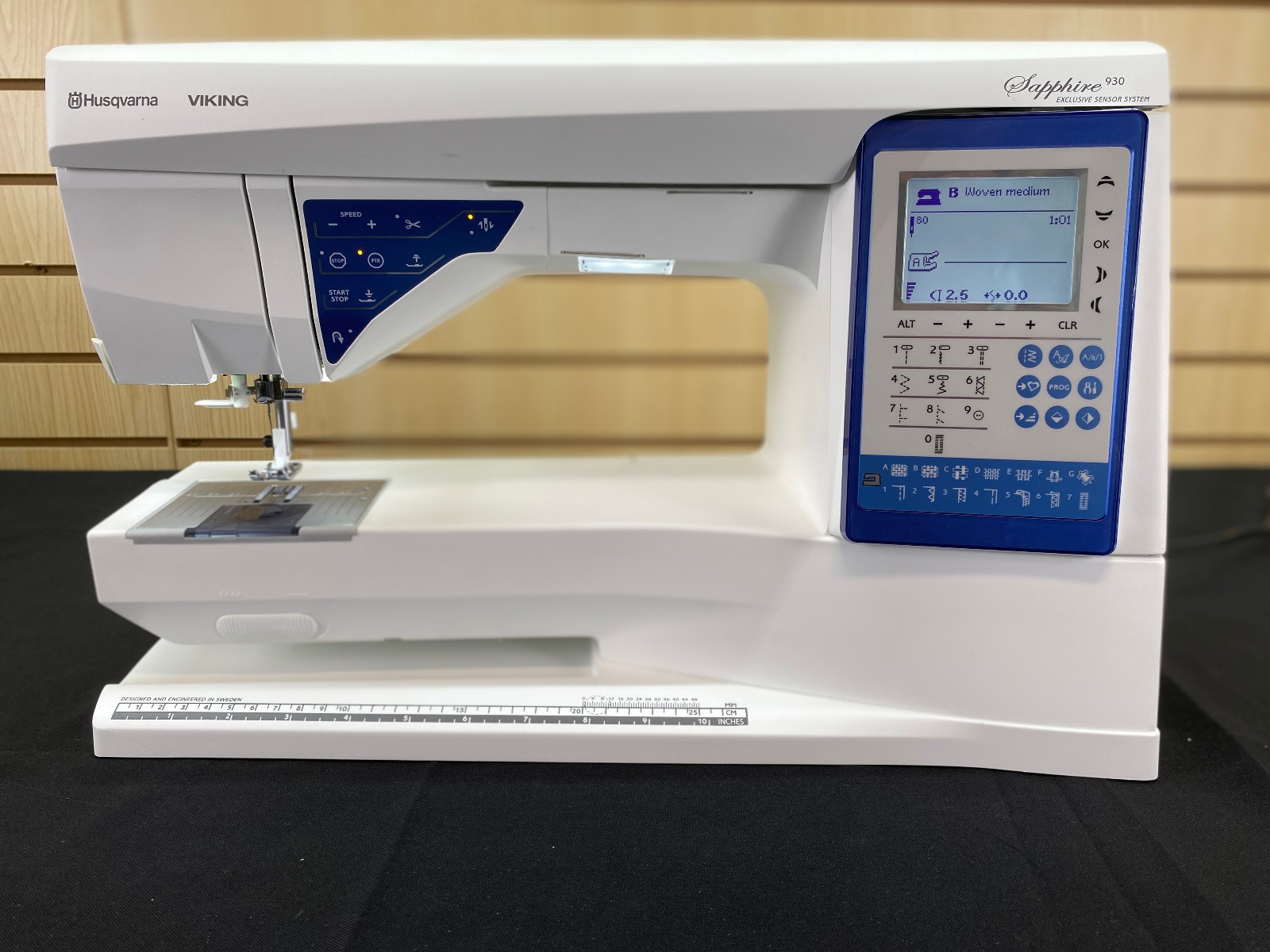 Husqvarna Sapphire 930 Computerized Sewing Machine - Quality Pre-Owned ✅