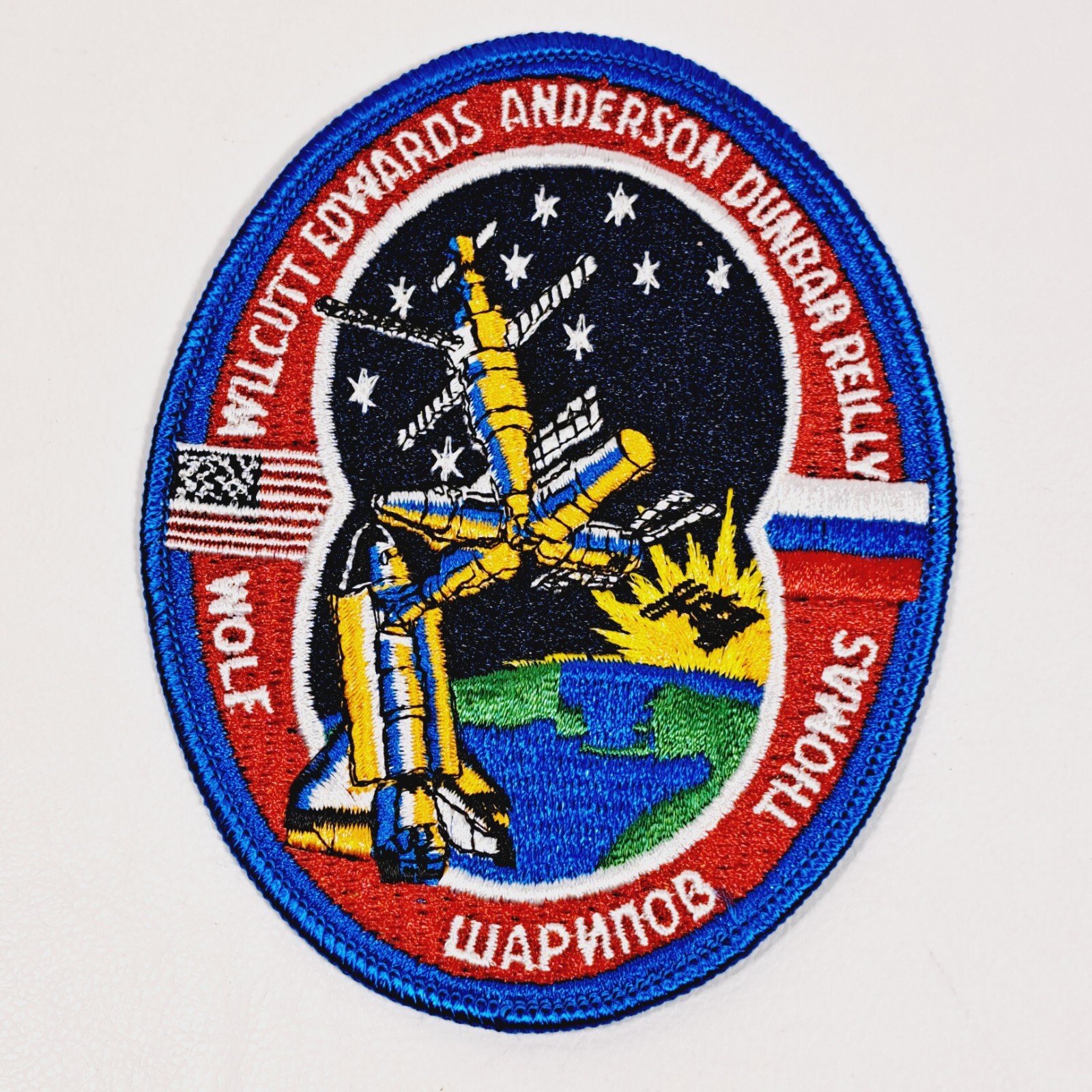 NASA Space Shuttle ENDEAVOUR STS-89 Crew Embroidered Patch