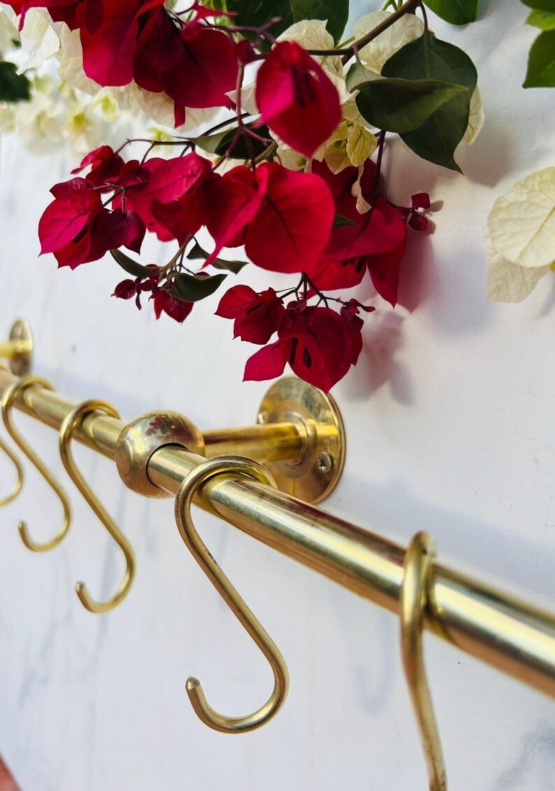 Solid Brass Hanging Pot Rack – Antique Brass Kitchen Rail with Hooks, Wall-Mount