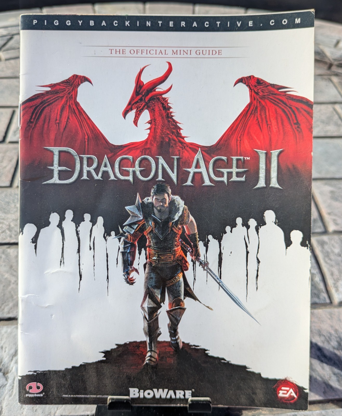 Dragon Age II Bioware 2011 Official Mini  Guide