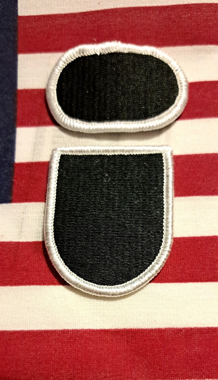 5TH SPECIAL FORCES GROUP BERET FLASH an AIRBORNE PARA OVAL PATCH  TYPE 1