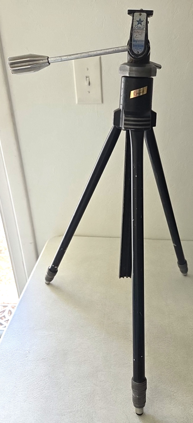 * Vintage Star D DAVIDSON Conquest Tripod Deco Style black and chrome retro noir