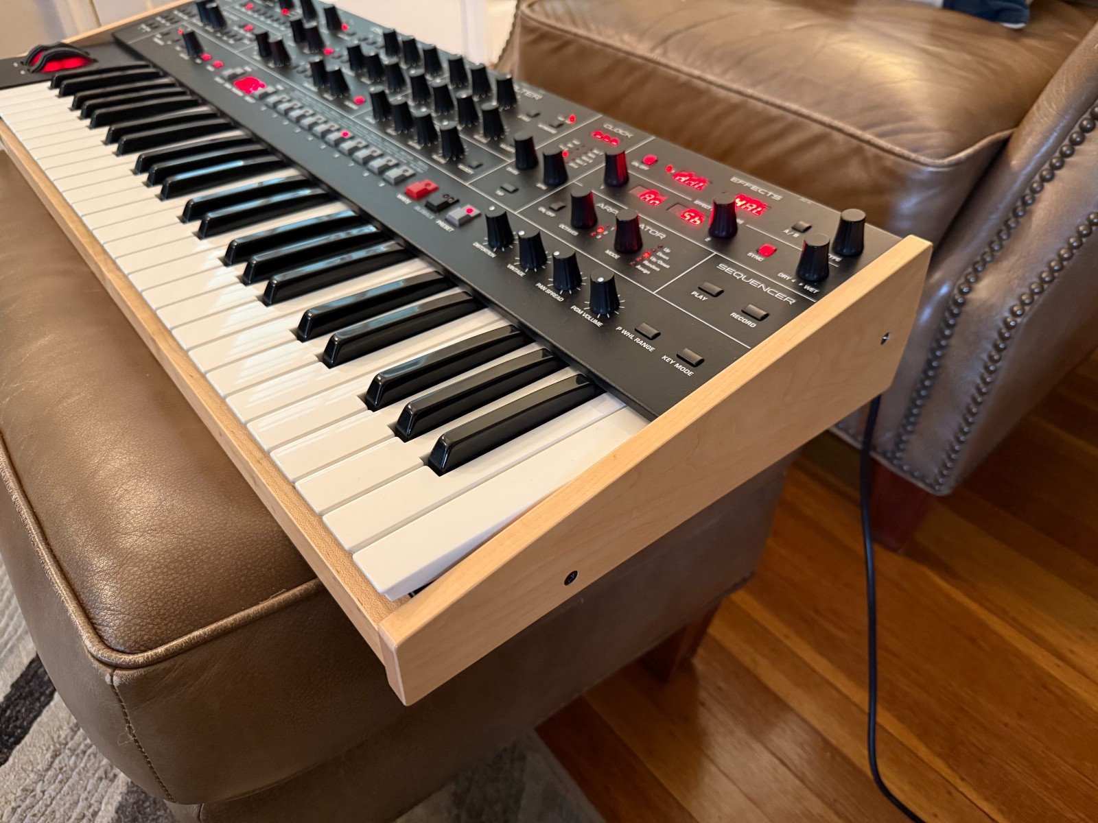 Sequential Trigon-6 - 6-Voice Polyphonic Analog Synthesizer - Dave Smith Moog