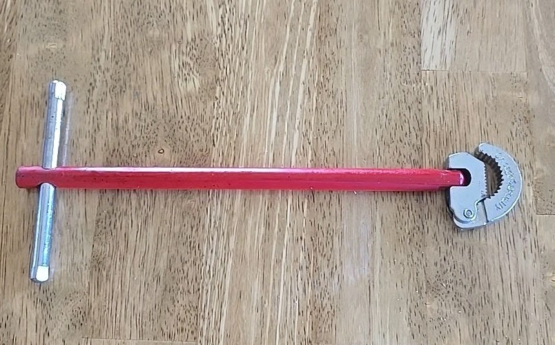 VINTAGE CHICAGO SPEC MFG SPEEDY BASIN WRENCH