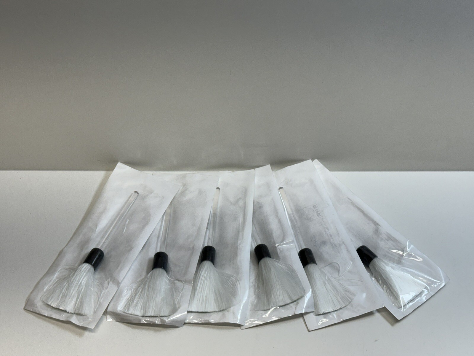 Lot Of 6 New SIRCHIE DNA FREE Fiberglass Forensic Fingerprint Brushes DNA122L