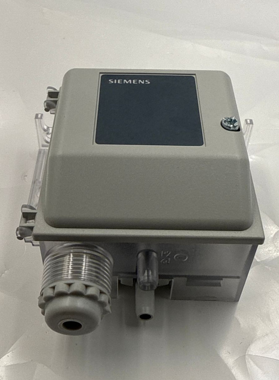 Siemens QBM2030-5 temperature sensor