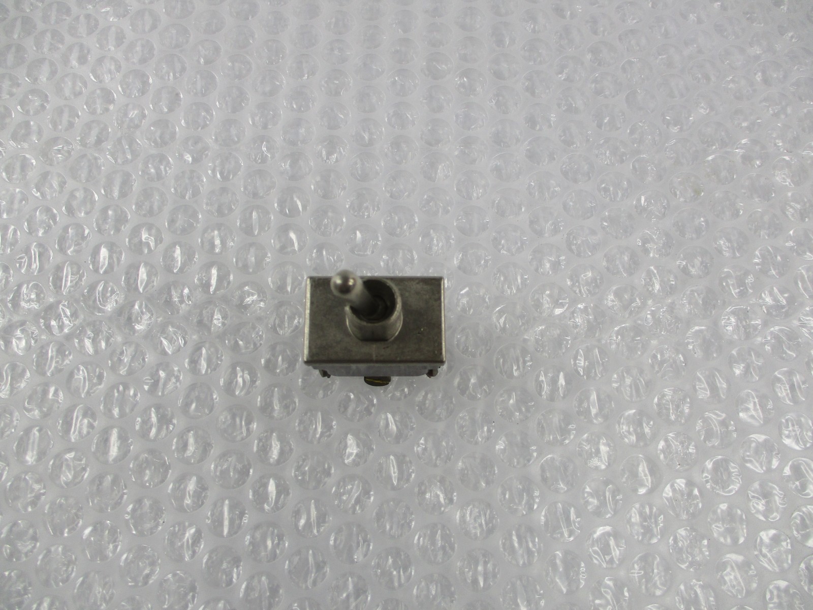 MCGILL 1-1/4 H.P TOGGLE SWITCH NSNP