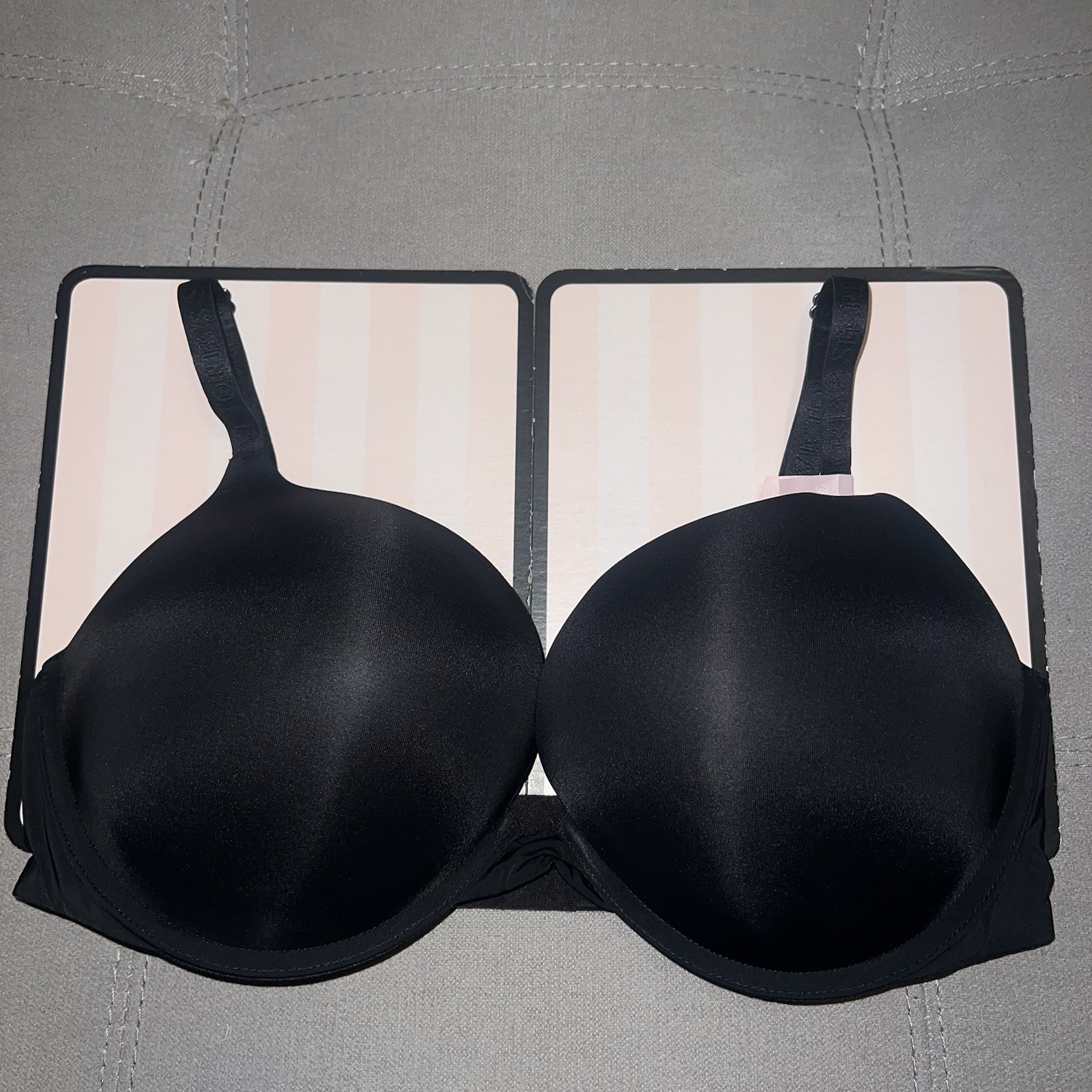 Victoria’s Secret 36C Miraculous Plunge Bombshell Add 2 Cups Super Push Up Bra