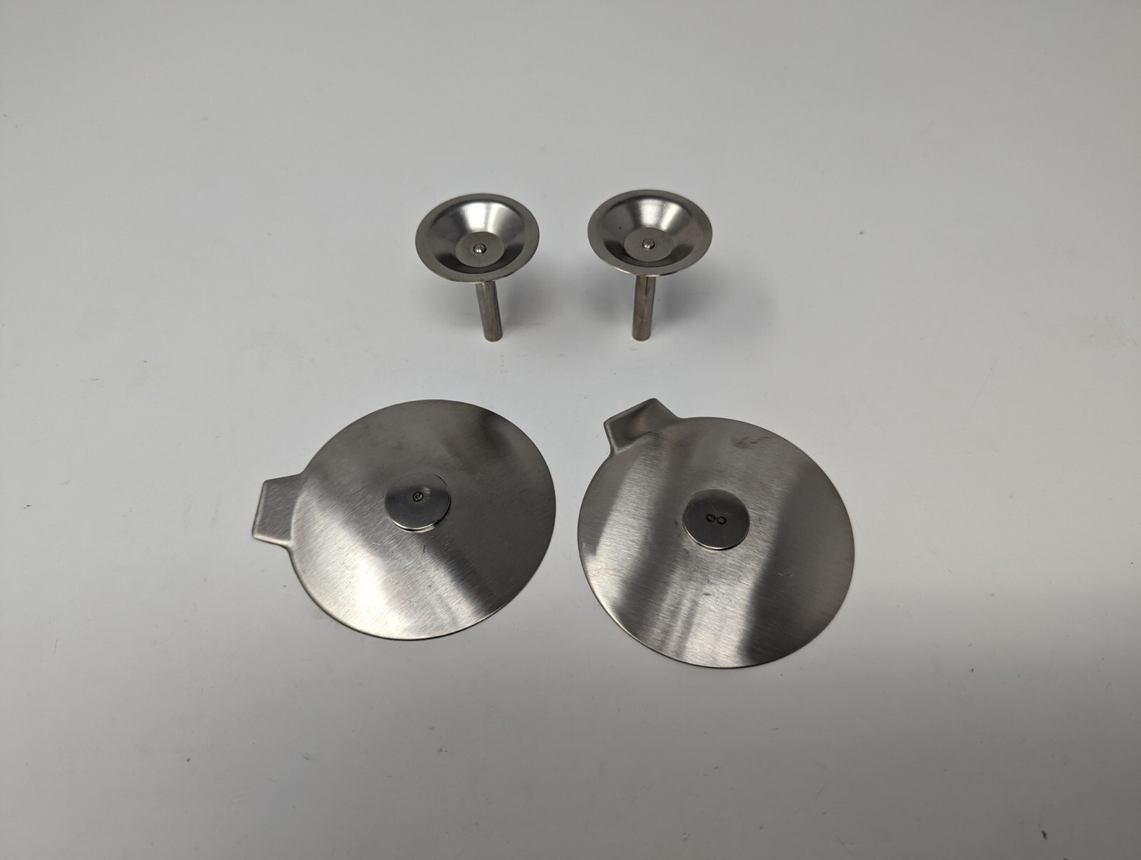 Pair of Fulcrum Torbal DRX-3 Pharmacy Scale Balance Pans and Pan Holders