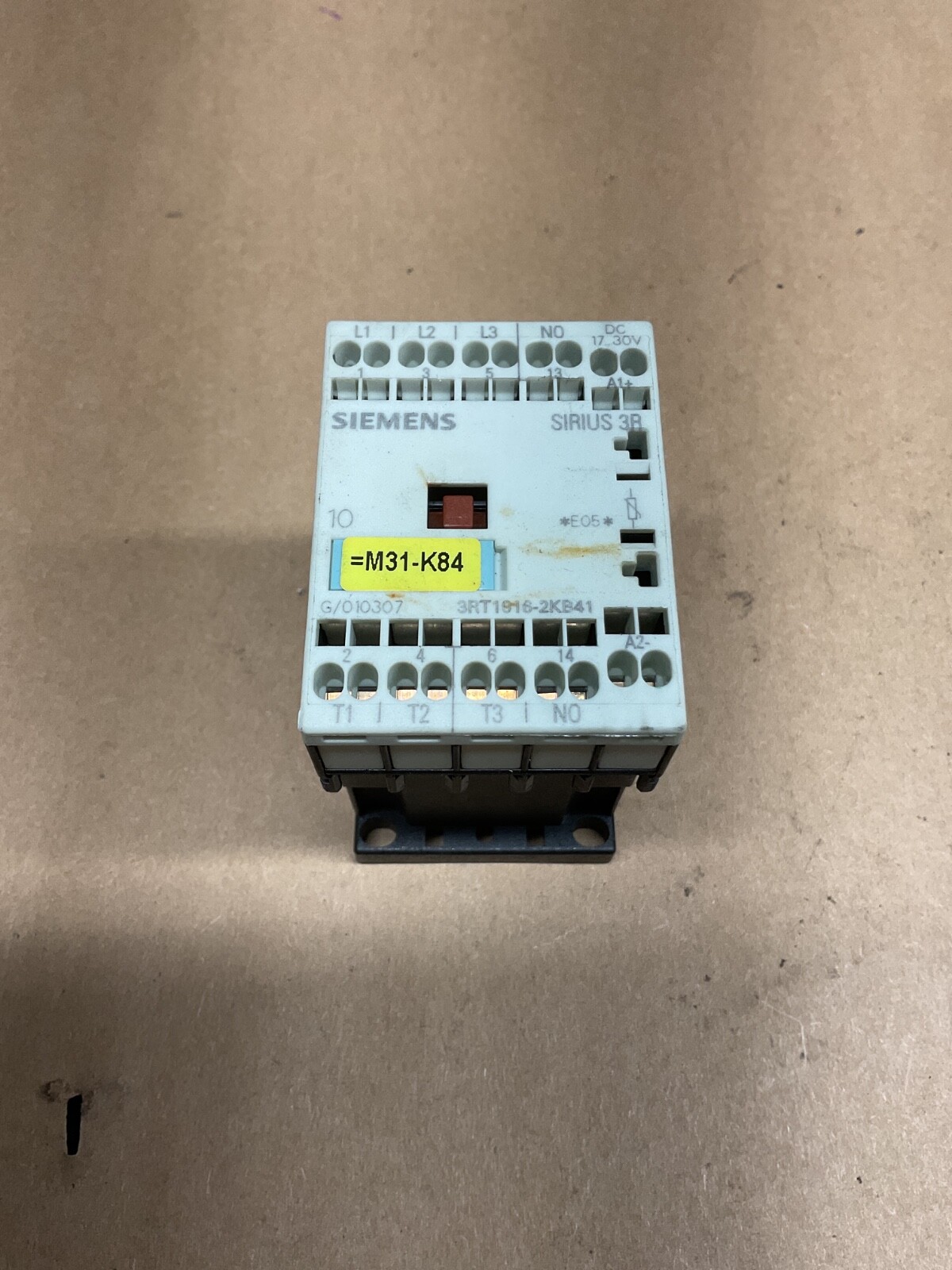 Siemens 3RT1016-2KB41 Contactor #4001PT128
