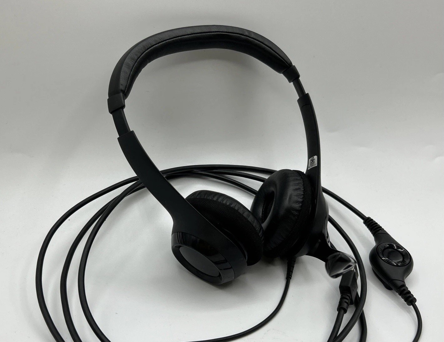 *LOT OF 6* Logitech H390 USB Computer Headset Noise Cancelling Mic Stereo Tested
