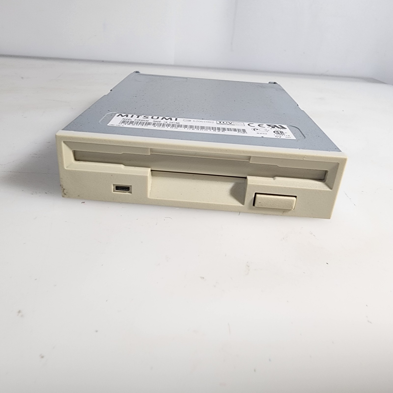 Mitsumi D359M3D 3.5" Floppy Drive 1.44MB 34-Pin w/ Ribbon Cable WORKS