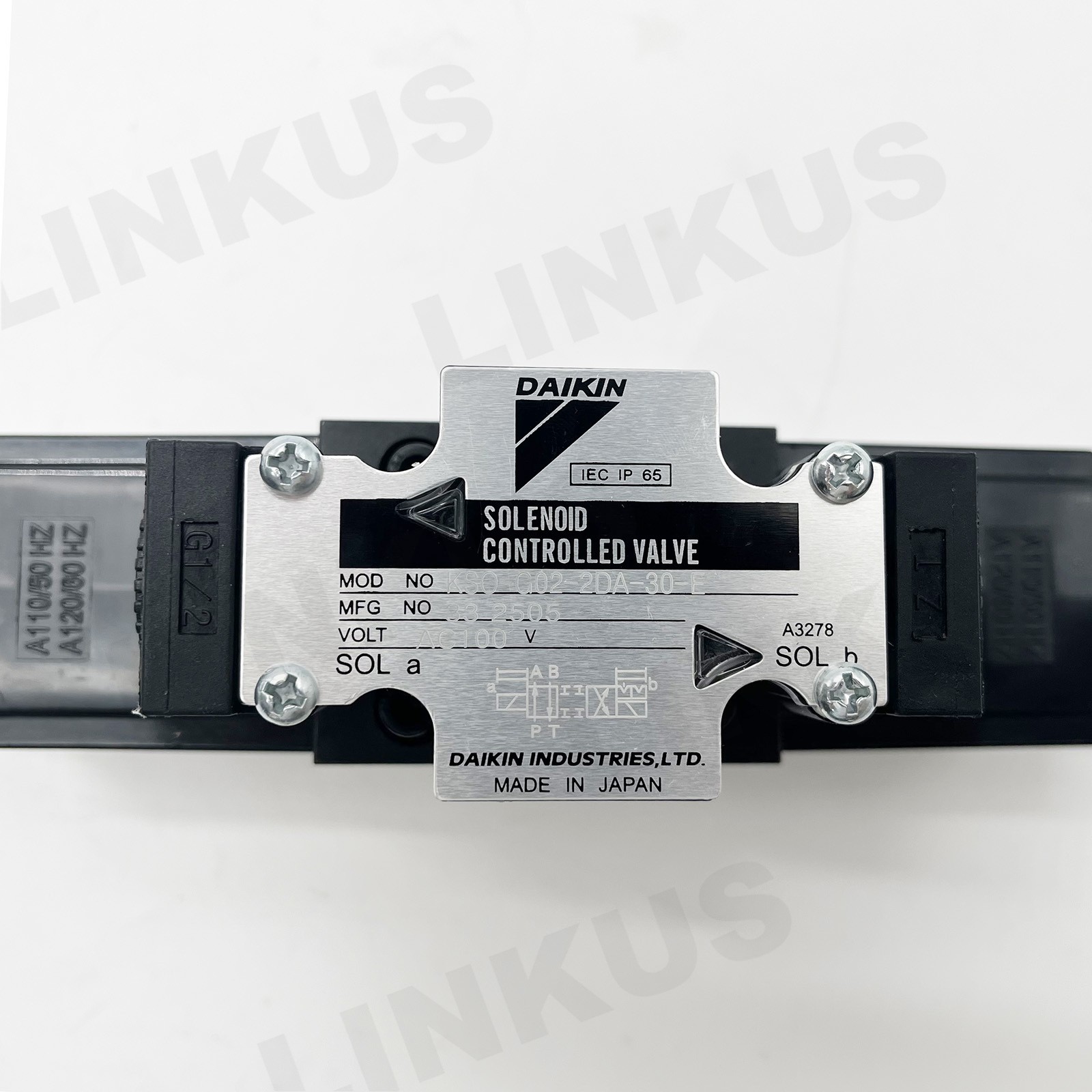 New Solenoid Valve KSO-G02-2DA-30-E for DAIKIN