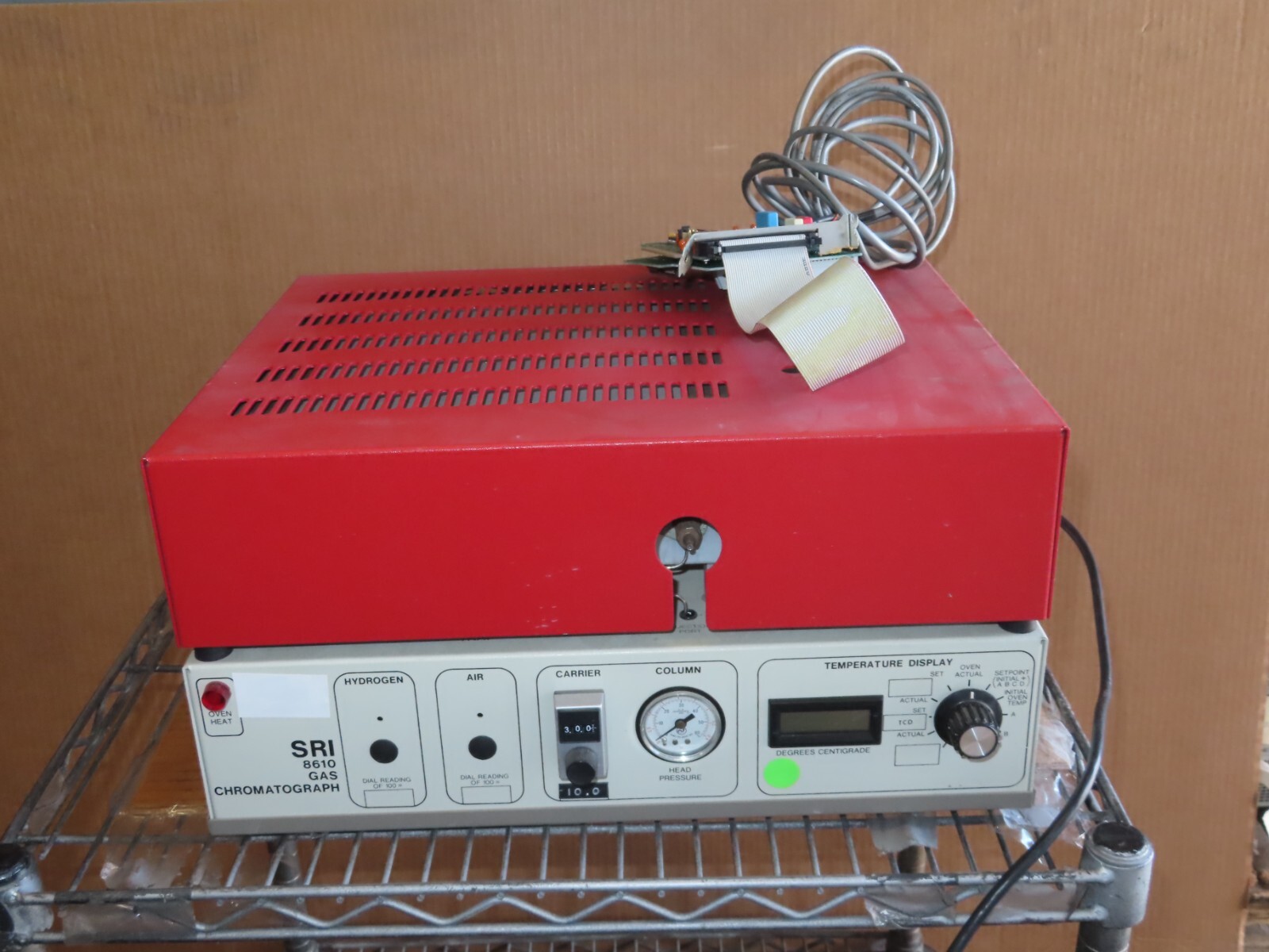 PID SRI Instruments 8610 Gas Chromatograph Turns On