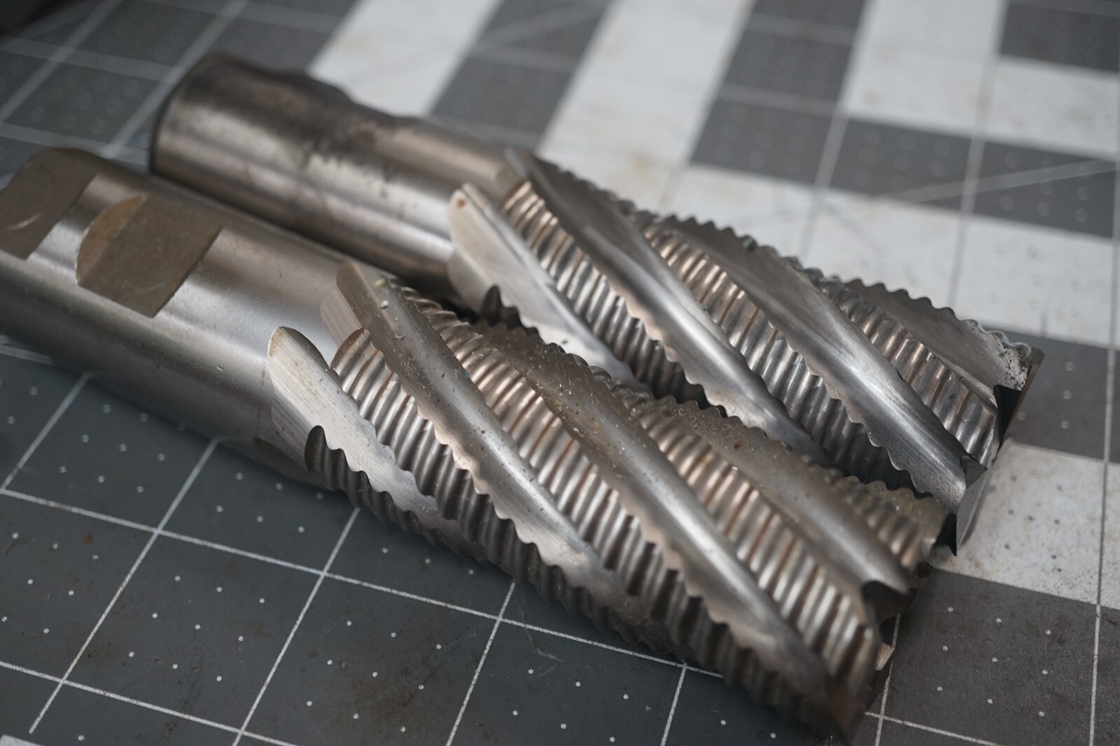 Lot of 2 Controx 1.25" x 3.0" LOC HSS Cobalt 6 Flute Roughing End Mill 5.5" OAL