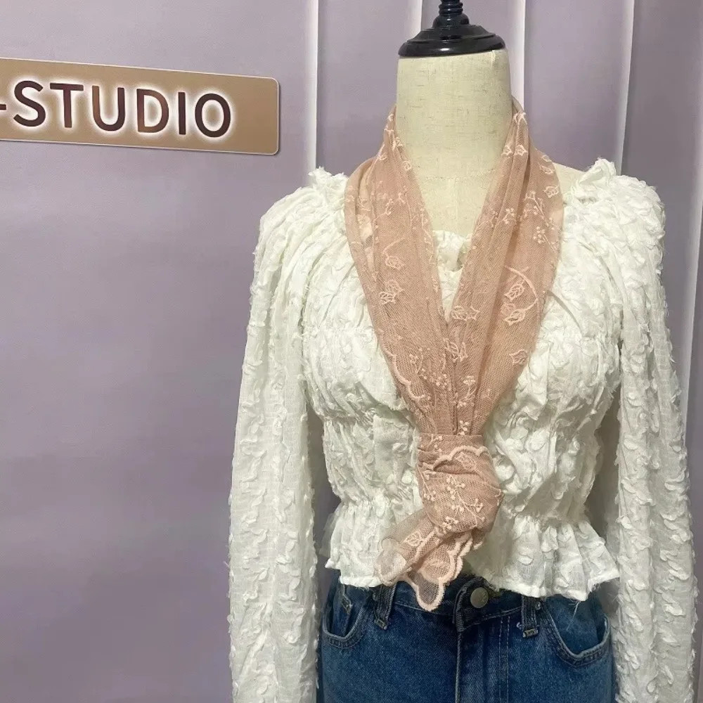 Versatile Retro Women's Lace Scarf Elegant Long Summer Sunscreen Shawl Embroider