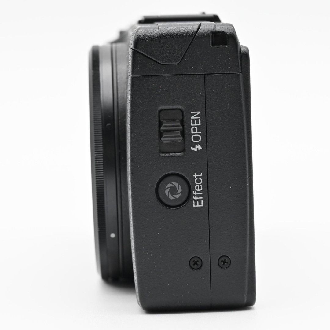 RICOH GR Shutter Count 7690