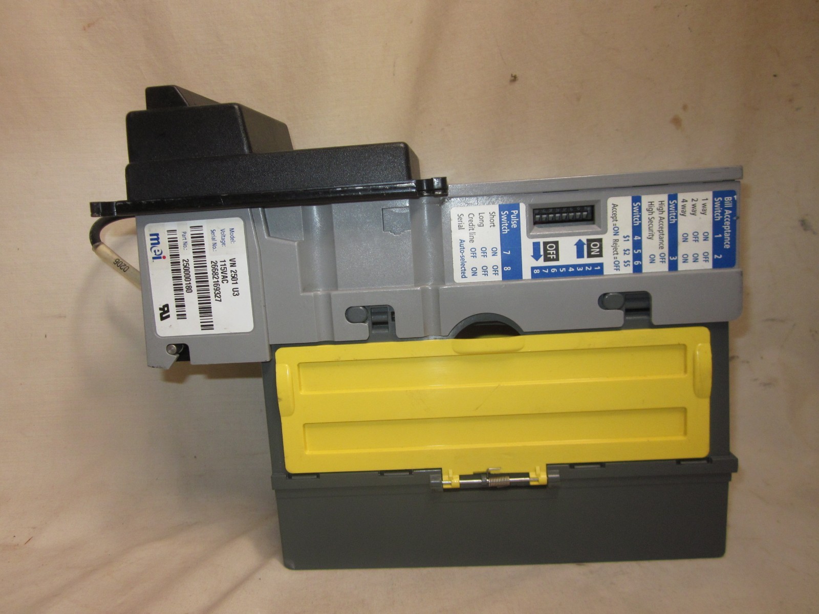 untested MEI VN 2501 U3 dollar bill acceptor electronic assembly