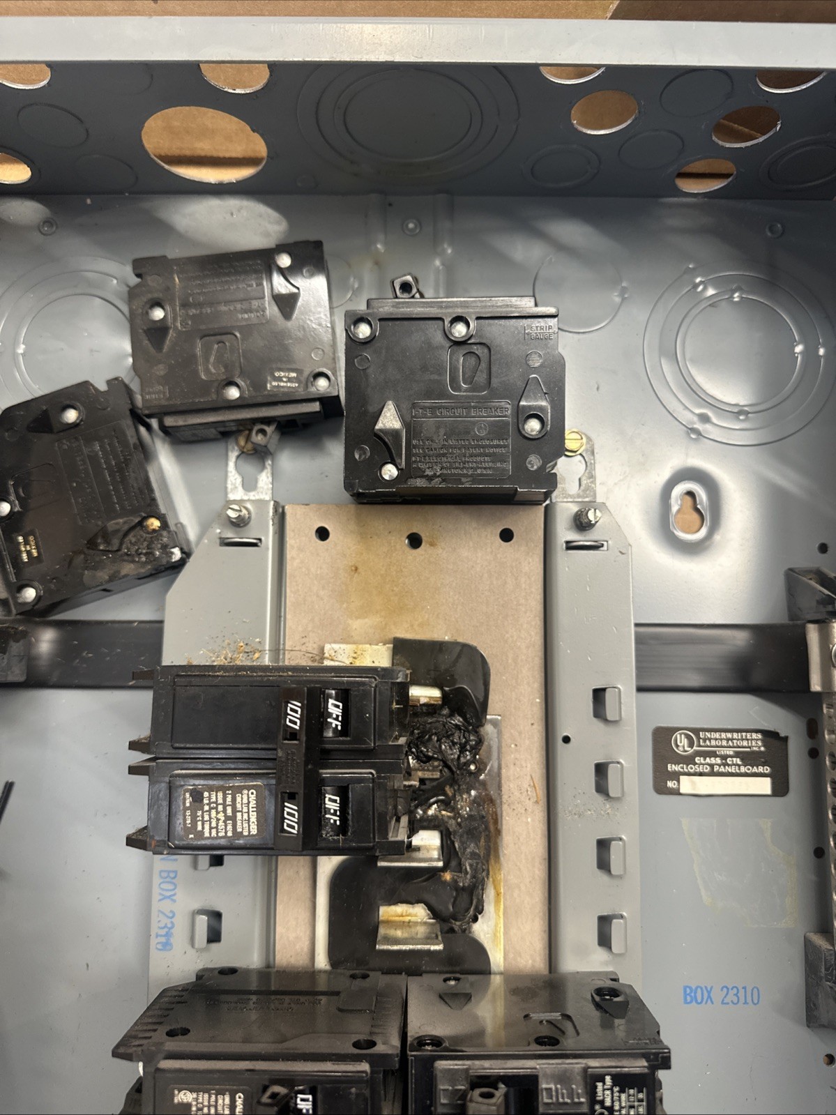 Electric panel With Breakers