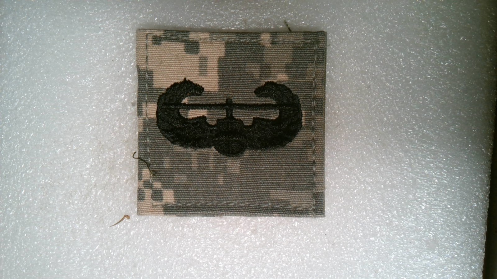 MILITARY PATCH US ARMY AIR ASSAULT WINGS HOOK LOOP BACK ACUS ACU