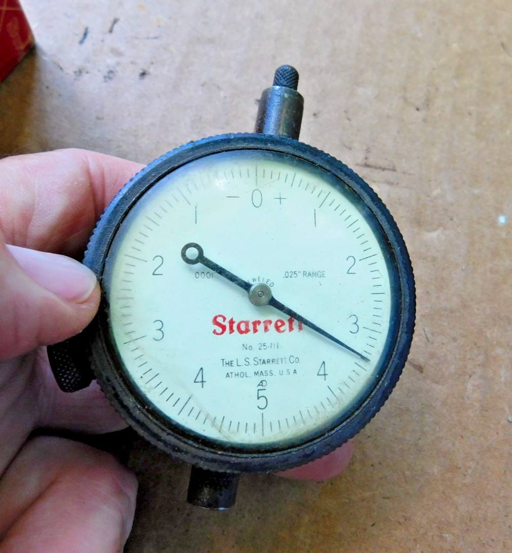 STARRETT 25-111 DIAL INDICATOR .0001" GRADATIONS .025" RANGE PRECISION TOOL