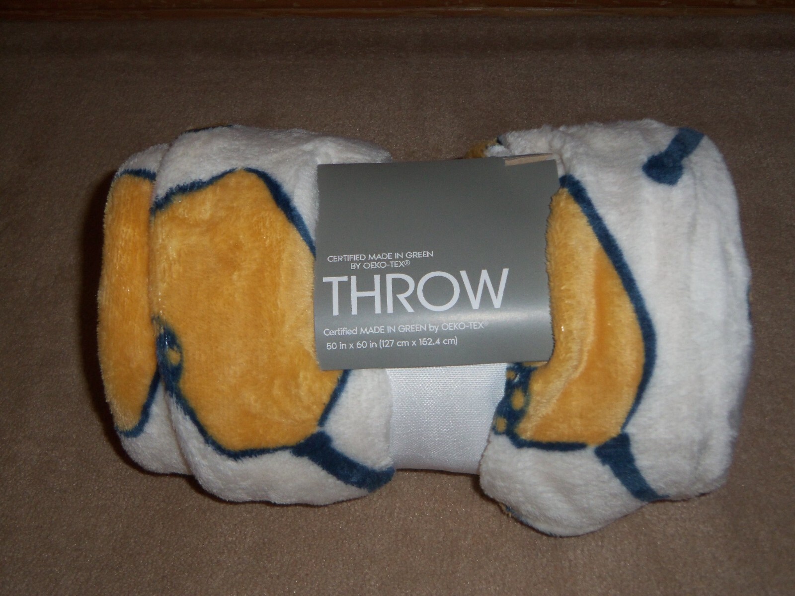 NEW, PICKLEBALL THROW BY OEKO-TEX, 50" X 60"