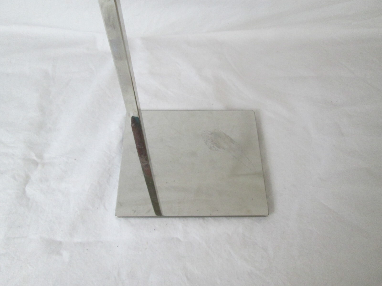 Adjustable Metal Handbag Rack Tabletop Purse Display Stand Single Silver