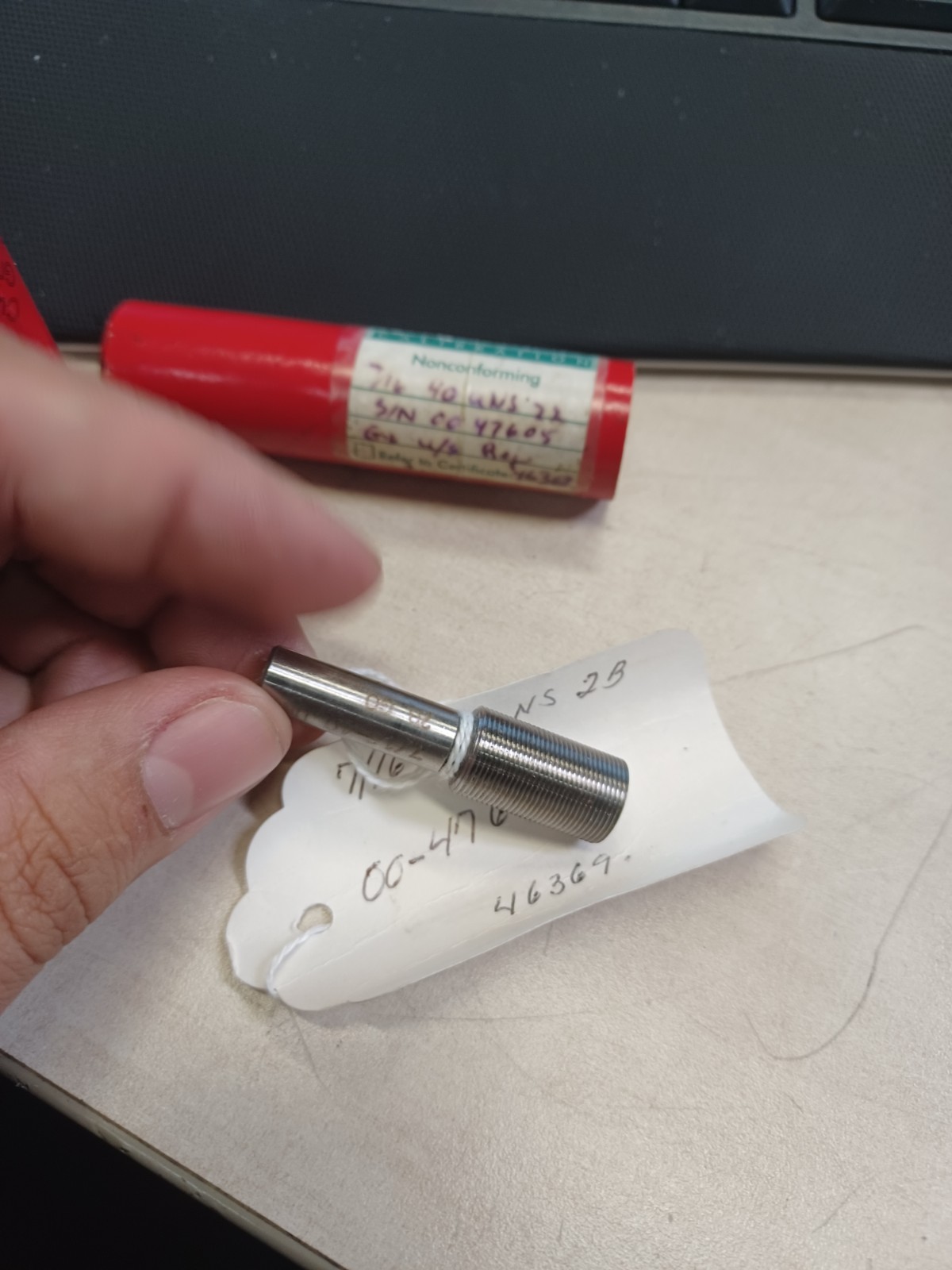 7/16 40 UNS 2B 00-47605 46369 Thread Plug Tapped