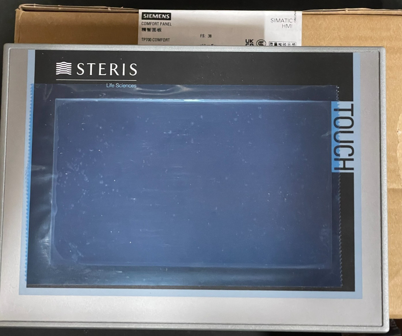 6AV2 124-0GC01-0AX0 NEW SIEMENS 6AV2124-0GC01-0AX0 HMI TP700 Comfort Panel