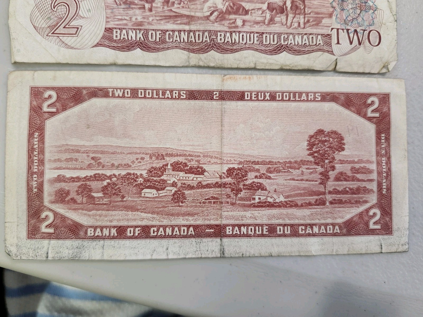 3 NOTES - 1954 1974 1989 Canada 2- $2, 1- $10 banknotes