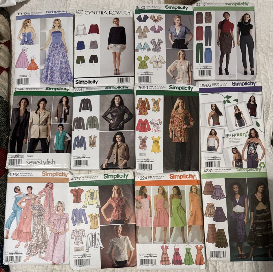 Simplicity Women’s Pattern Collection ~Choice ~Plus Sizes ~Unused