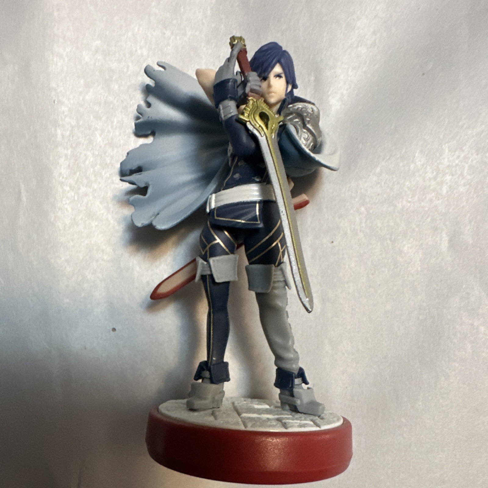 Nintendo amiibo Chrom Figure NVL-001 277000AQACG1 Fire Emblem Amiibo
