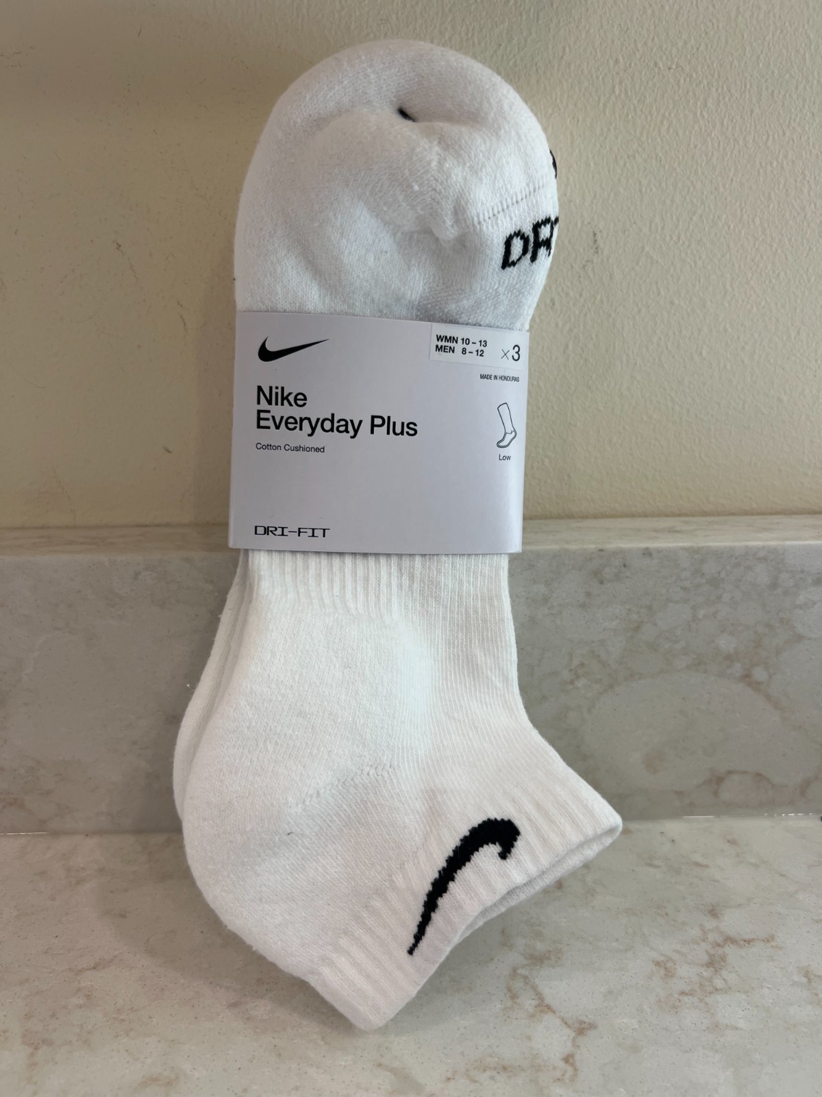 $22 Nike Air Sportswear Everyday Plus Dri-Fit Low Cut Socks 3pk sz L 8-12