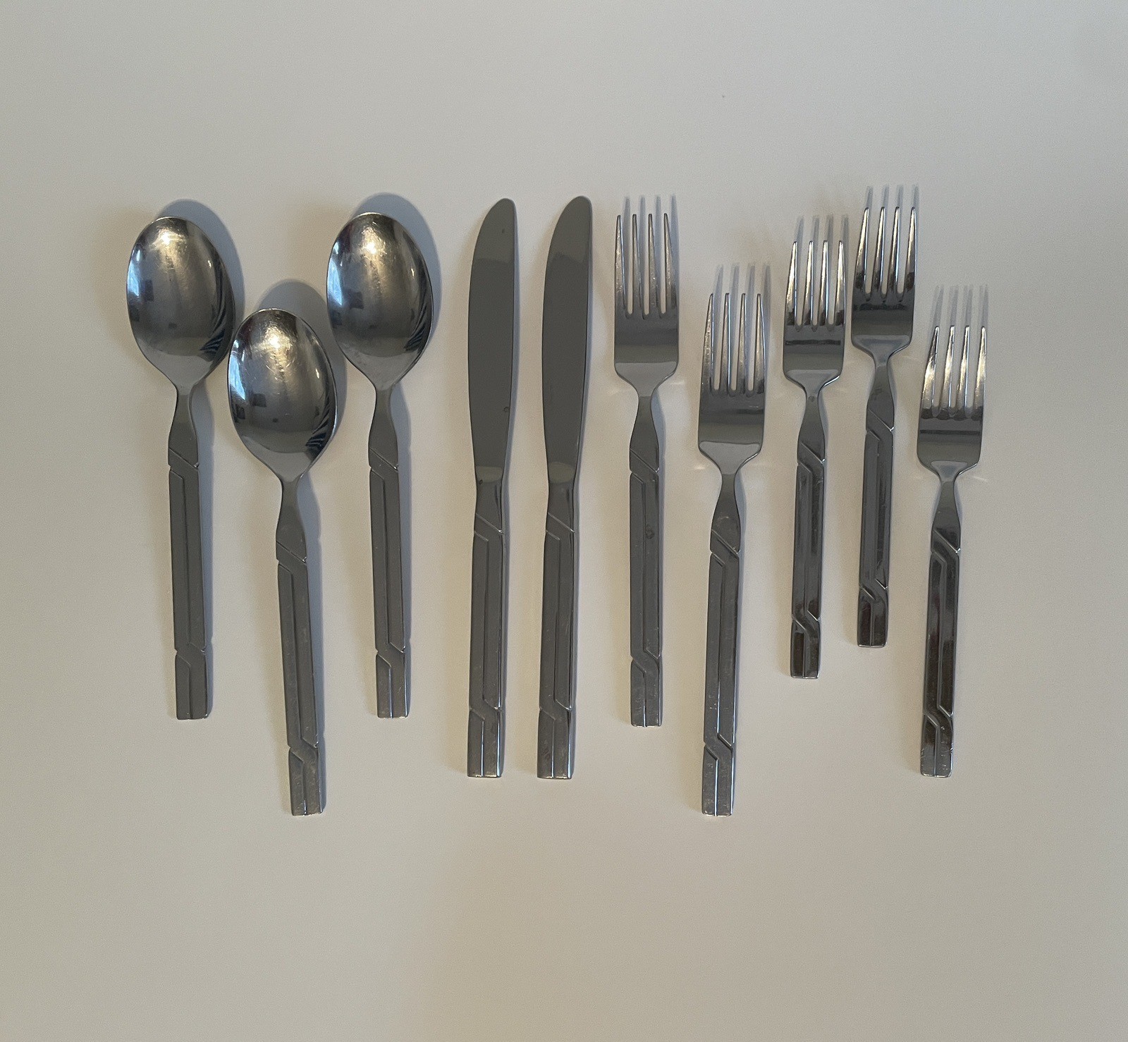 Reed & Barton Stainless Flatware CAMELBACK 10 pc Silverware Lot Fork Spoon Knife