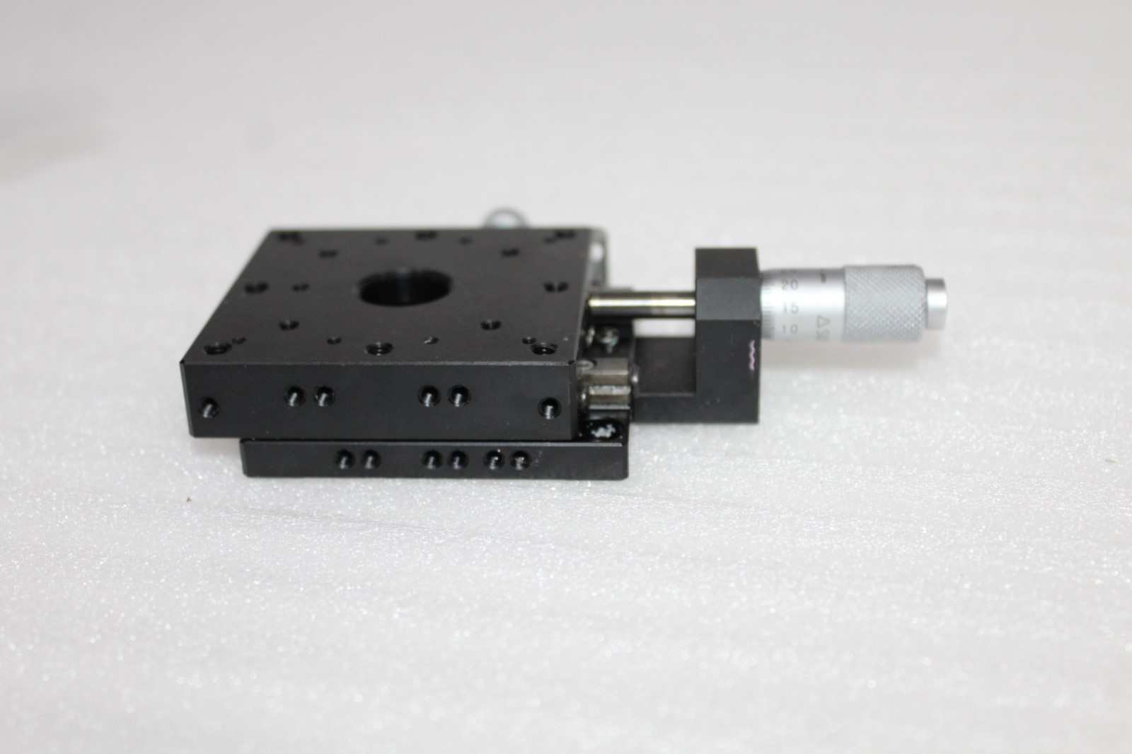 Suruga Seiki B11-60A Linear Positioner X-Axis Stage