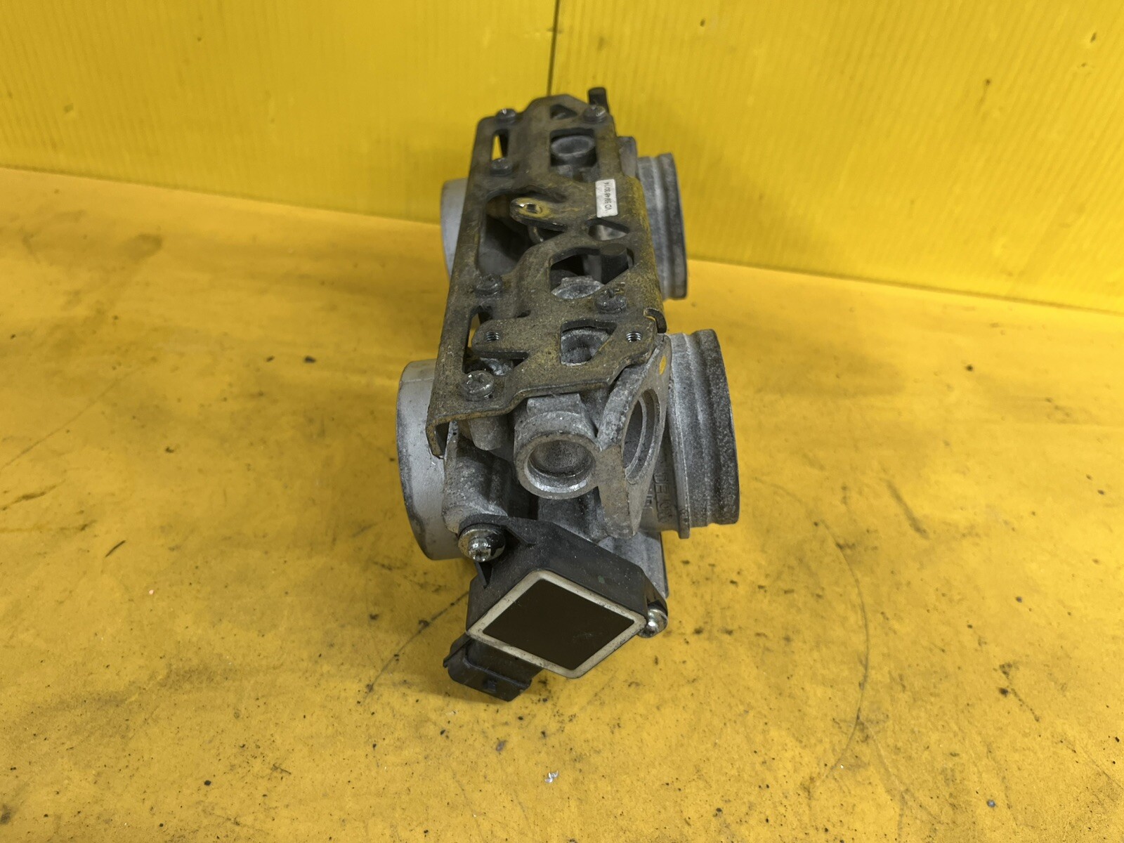 2015 Ski-doo Summit 800 XM throttle body’s 72